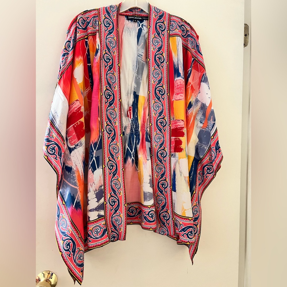 Tolani Vibrant Brushstroke Kimono Set